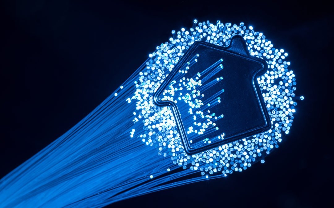 Does FIOS use Ethernet or coax?